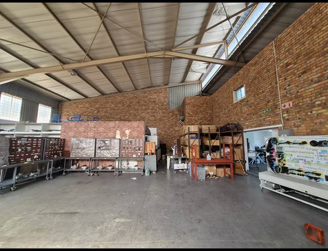450M² WAREHOUSE TO LET IN ALLANDALE